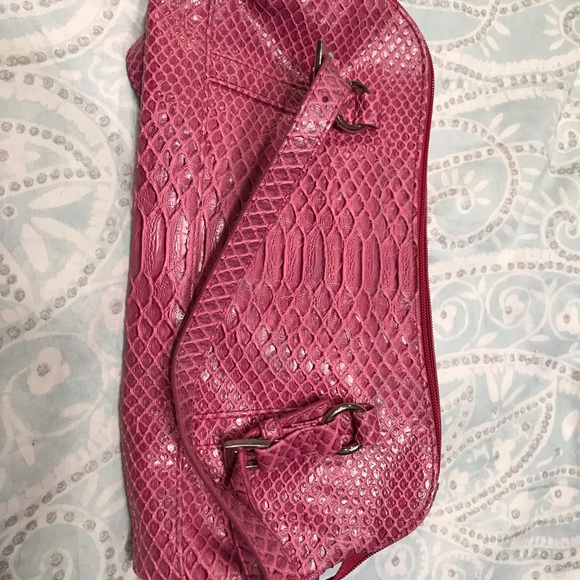 Purses - Picture 2 of 5